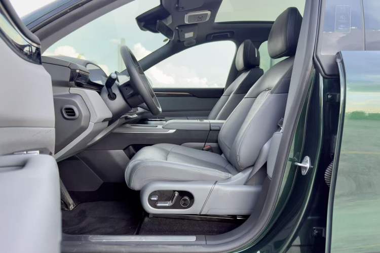 Used Zeekr 7X 2025 75 kWh Rear-Wheel Drive Intelligent Driving Version
