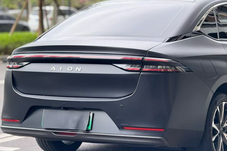 Used AION S Plus 2023 70 Intelligent Edition Lithium Iron Phosphate