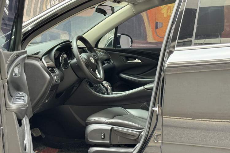 Used Buick Envision 2021 532T Two-Wheel-Drive Leading Version Interior 3