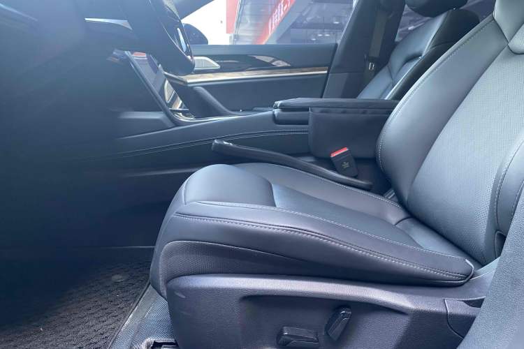 Used NETA S 2023 All-Electric 520 km Range Rear-Drive Version