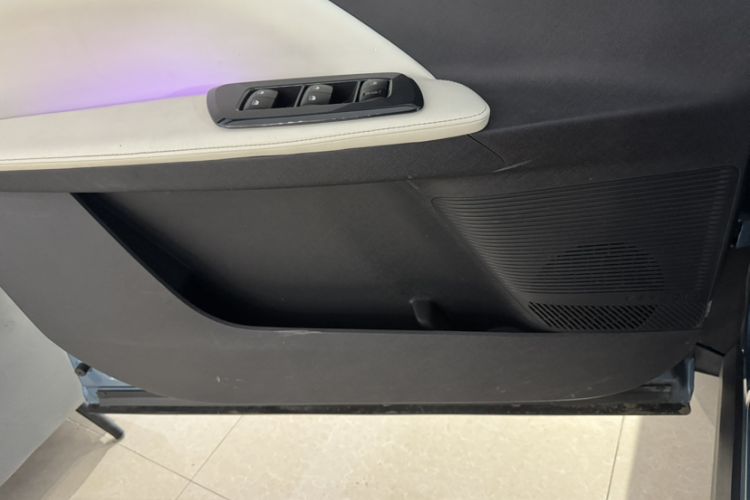 Used Venucia VX6 2023 520 Max