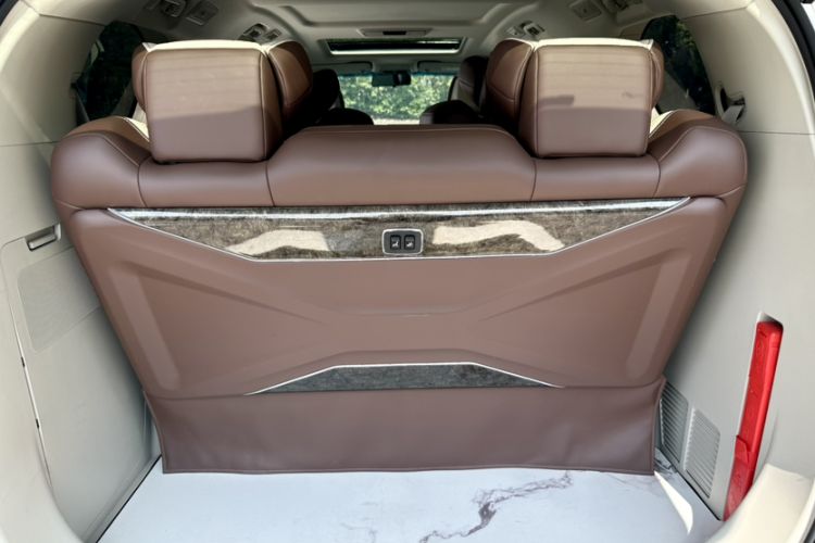 Used Buick GL8 2022 ES Landtrek 653T Comfort Edition