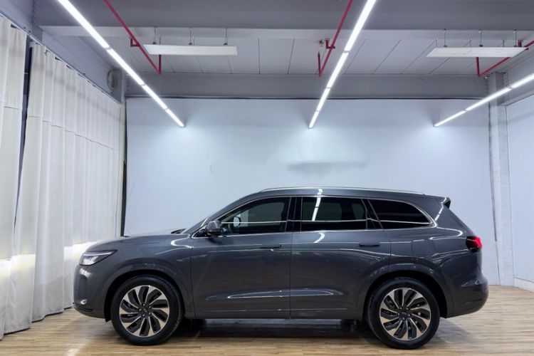 Used Hima AITO M7 2024 1.5T Rear-Drive Plus Version 5 Seats Exterior 2