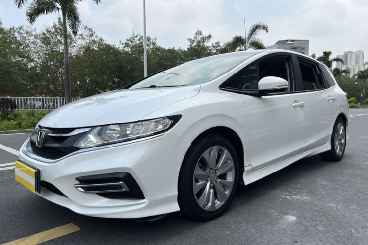 Used Honda Jade 2017 1.8L automatic Comfort version 5 seats