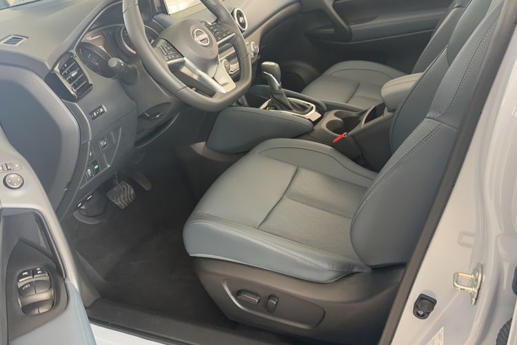 Used Nissan Qashqai 2025 Honor 2.0L CVT XV+ Leading Edition Left Front Seat
