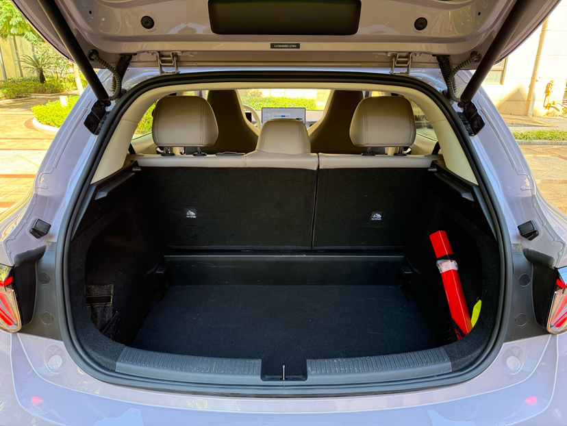 MG 4 EV 2026 Model 530 Smart Fun Edition — снимка 14