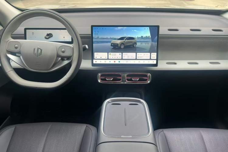 Used Leapmotor B10 2025 510 Joyful Edition Interior 3