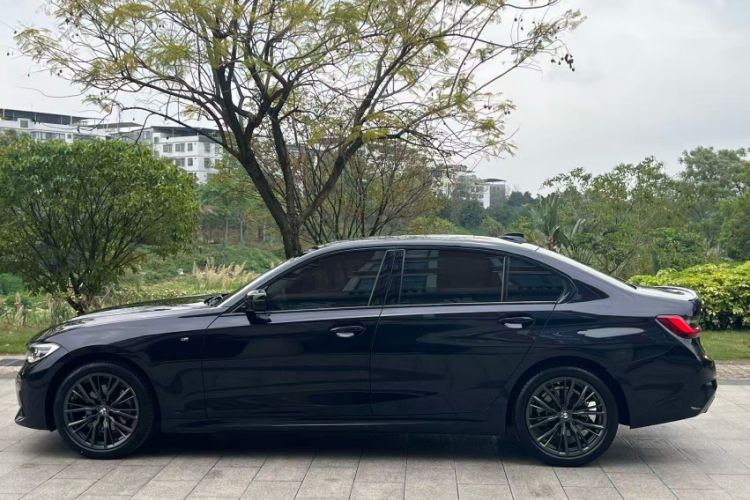 Used BMW 3 Series 2022 Restyled 325Li M Sport Night Edition Package Exterior 3