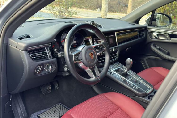 Used Porsche Macan 2021 Macan S 3.0T