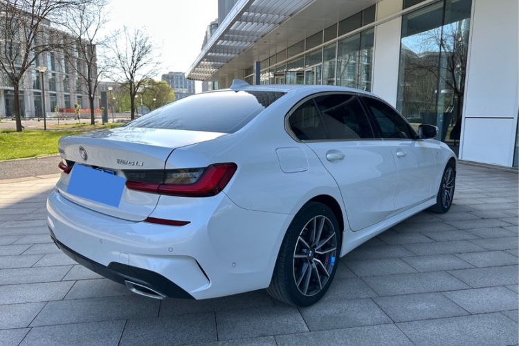 Used BMW 3 Series 2021 320Li M Sport Package Exterior 4