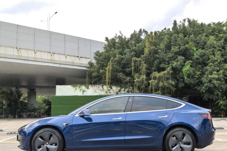 Used Tesla Model 3 2020 Standard Range Rear-Wheel Drive Upgraded Version Exterior 3