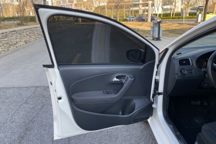 Used Volkswagen Polo 2018 1.5L Automatic Enjoyment Model Interior 5