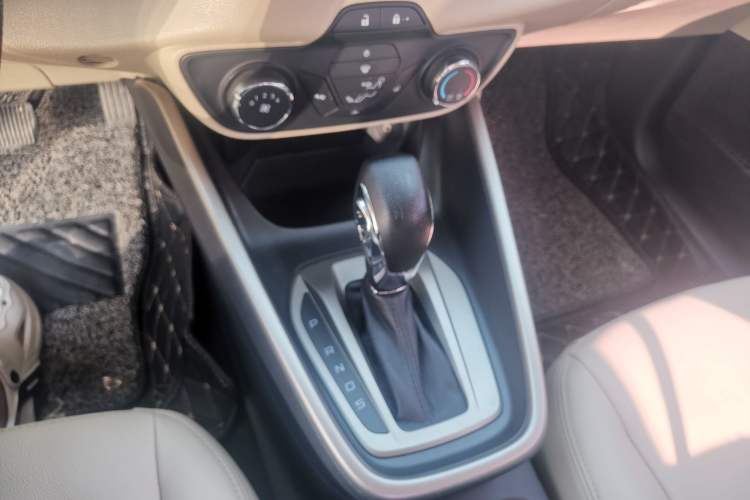 Used Ford Escort 2017 Revised Version 1.5L Automatic Comfort Edition