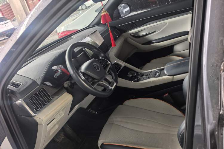 Used BYD Song PLUS New Energy 2021 DM-i 110KM Flagship PLUS Interior 5