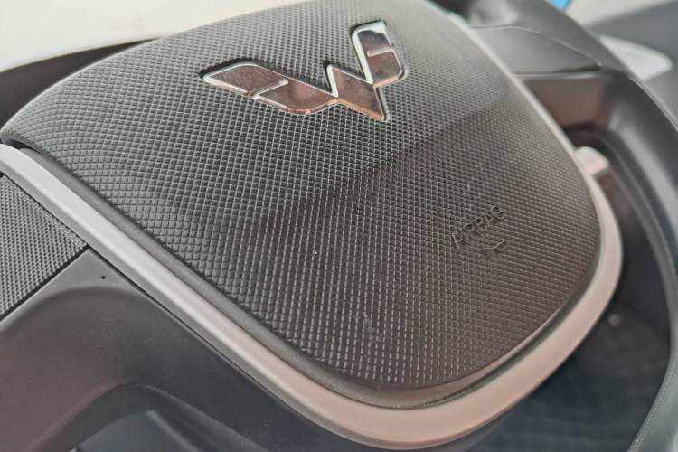 Used Wuling Hongguang MINIEV 2022 Macaron Premium Model – Lithium Iron Phosphate