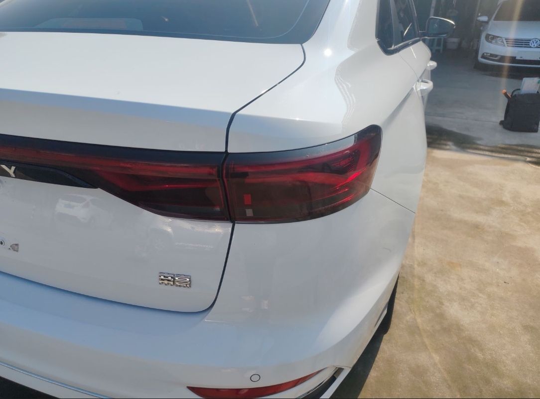 Geely Auto Emgrand 2023 4th Generation Champion Edition 1.5L CVT Prestige Model — снимка 12