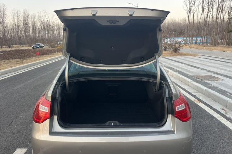 Used Citroen C5 2014 1.6T Automatic Luxury Model