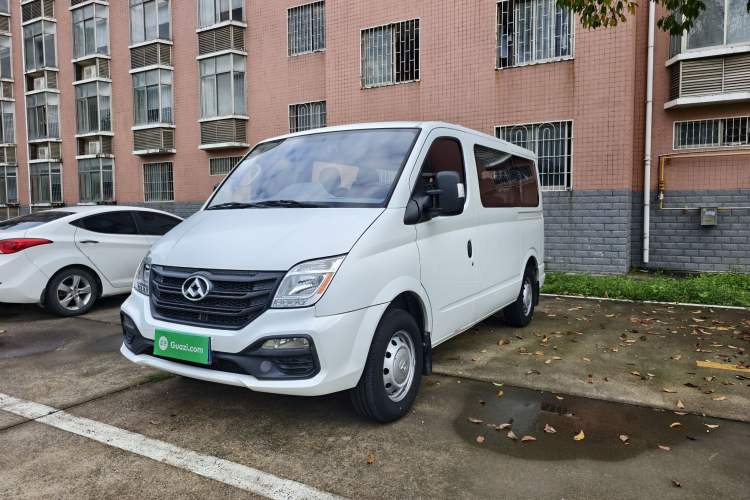 Used SAIC MAXUS Xintu V80 2018 2.5T 6-speed manual Aoyuntong short-wheelbase ultra-low roof 5- or 6-seat model Exterior 3