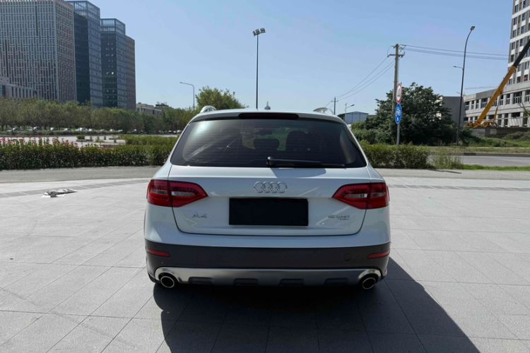 Used Audi A4 2014 40 TFSI allroad quattro plus version