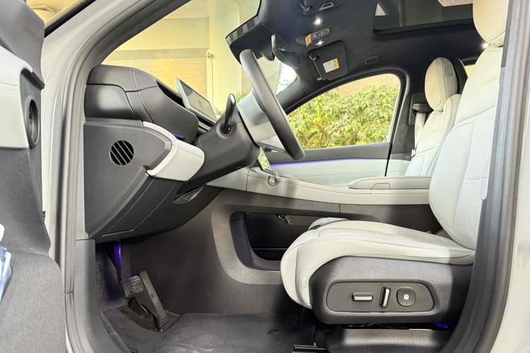 Used Nio ES6 2024 75 kWh