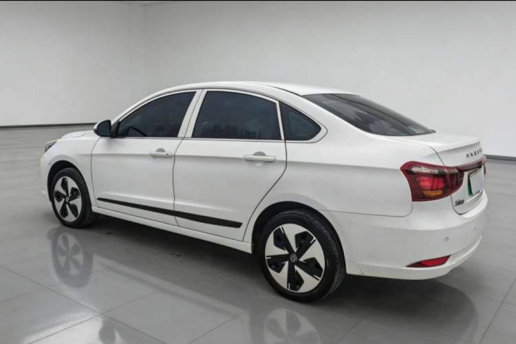 Used Dongfeng Aeolus E70 2021 Revised Version 360H Battery-Swap Edition Exterior 6