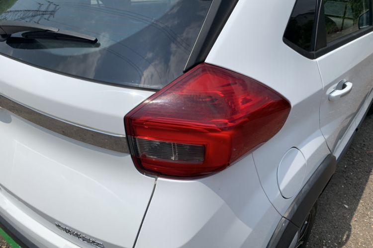 Used Chery Tiggo 3X 2018 1.5L Manual Elite Edition Exterior 10