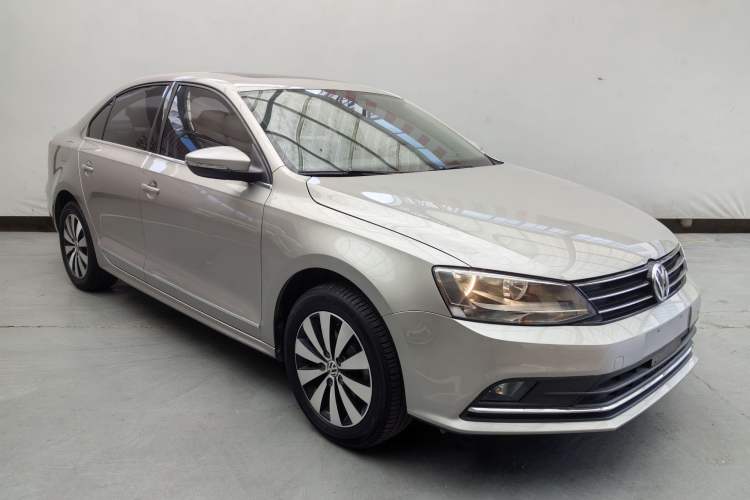 Used Volkswagen Sagitar 2018 1.6L Automatic Comfort Model Exterior 1