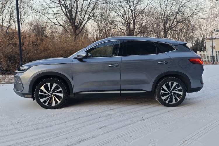 Used BYD Song PLUS New Energy 2023 Champion Edition DM-i 110KM Flagship PLUS
