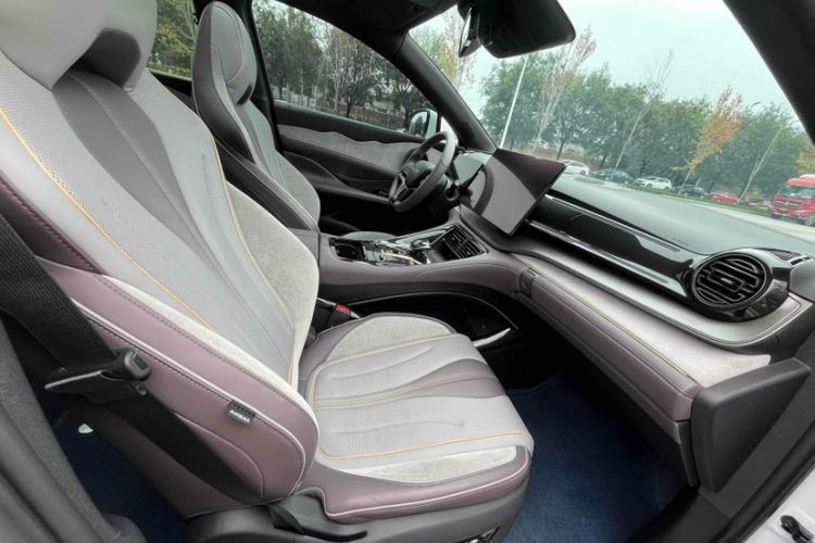 Used BYD Frigate 07 2023 DM-i 100KM Prestige Model