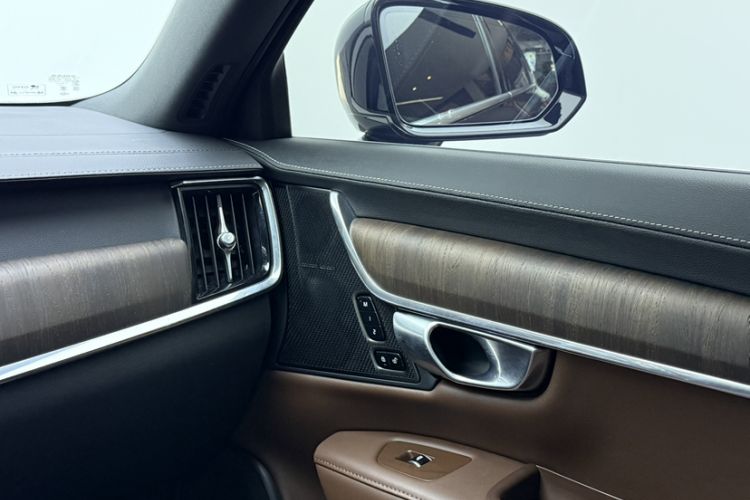 Used Volvo S90 2023 B5 Zhiyuan Luxury Edition