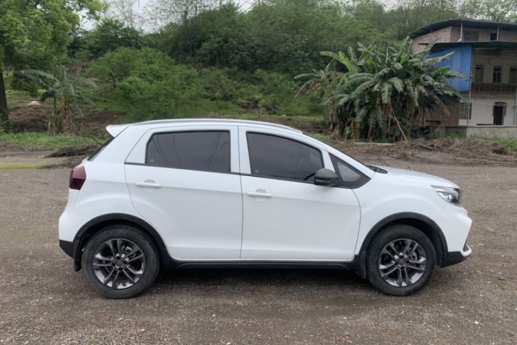 Used Geely Auto Vision X3 2020 1.5L Manual Happiness Edition