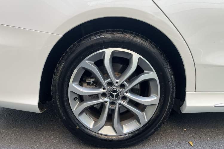 Used Mercedes-Benz C-Class 2018 C 180 L Fashion Edition Sport Version Exterior 13