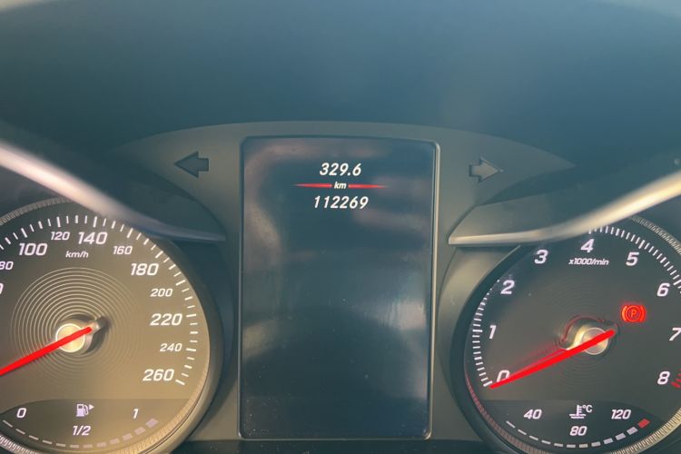 Used Mercedes-Benz GLC 2018 GLC 260 4MATIC Luxury Model