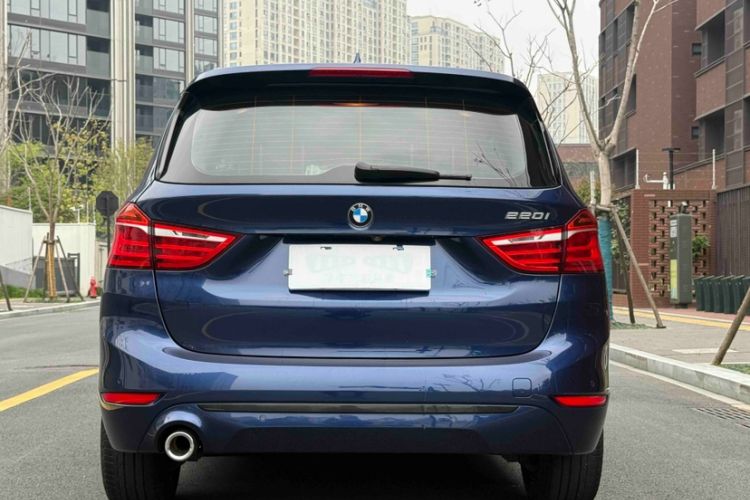 Used BMW 2 Series Gran Tourer 2018 220i Luxury Sports Package