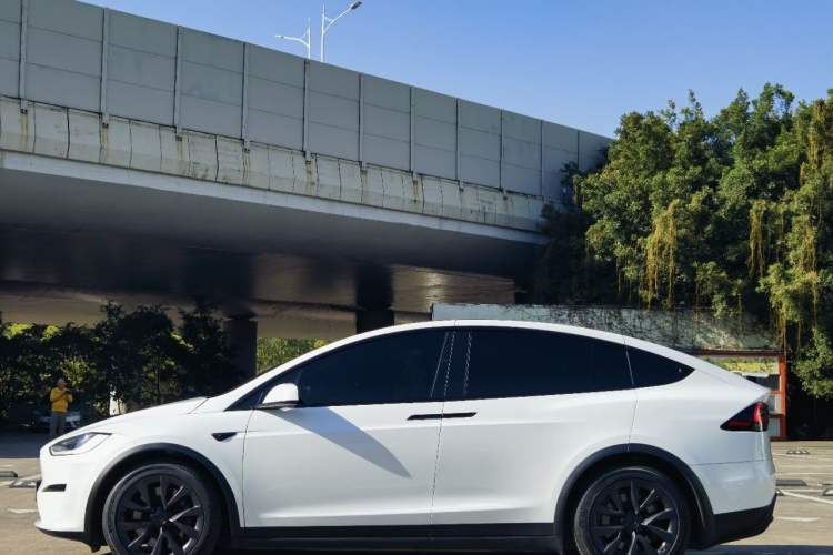 Used Tesla Model X 2023 Dual-Motor All-Wheel-Drive Version