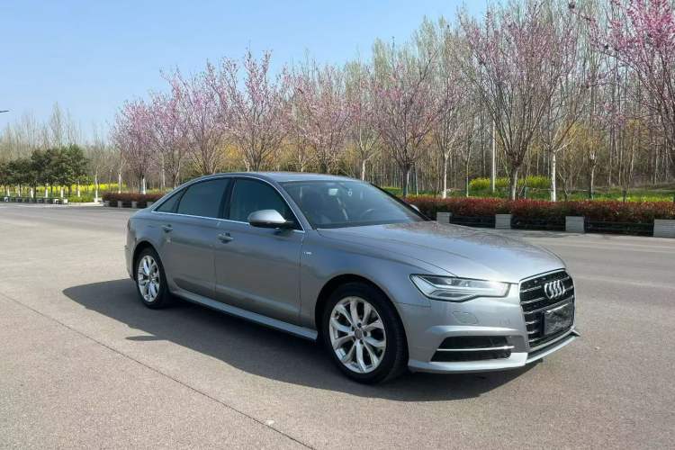 Used Audi A6L 2018 30th Anniversary Edition 35 TFSI Fashion Model
