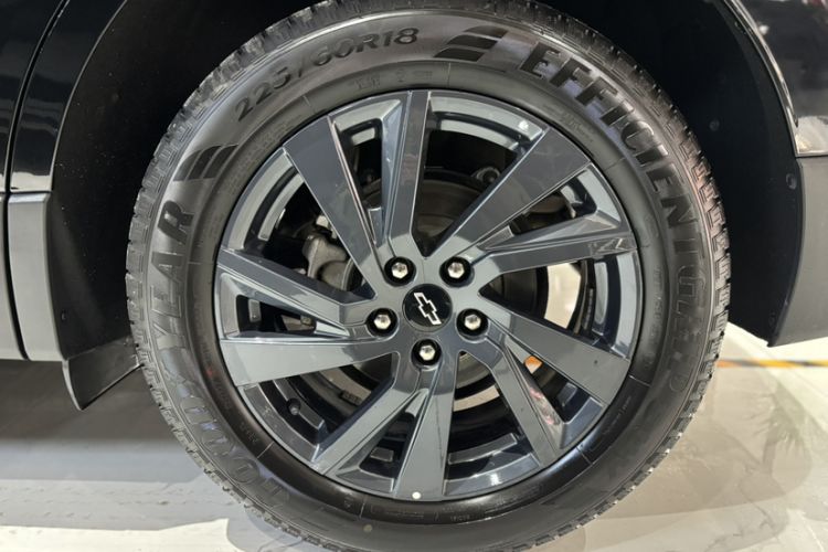 Used Chevrolet Equinox 2023 Mild Hybrid 2.0T RS Smart Boundary-Pushing Edition