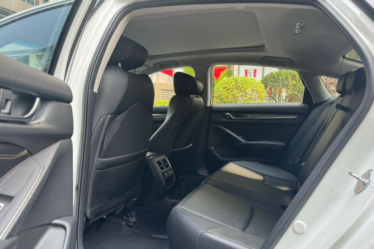 Used Honda Accord 2022 260TURBO Phantom Night · Prestige Edition
