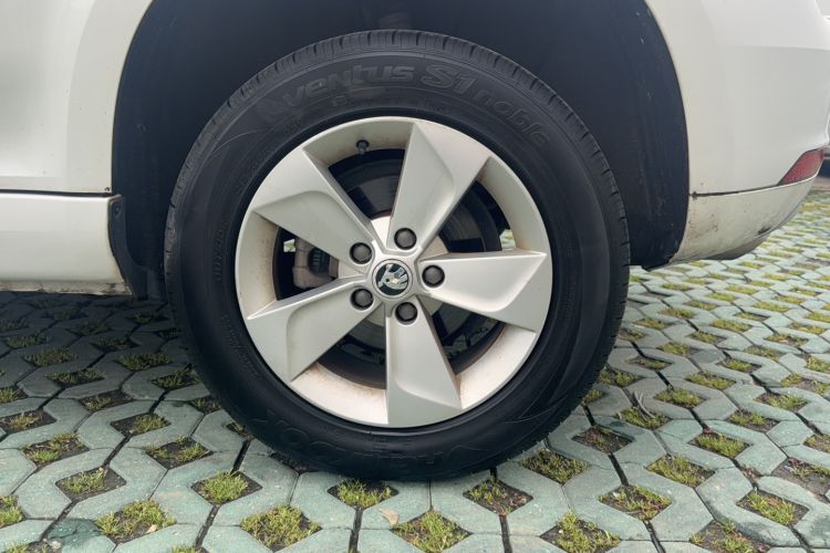 Used Skoda Yeti 2017 TSI280 DSG Advanced Edition Exterior 5