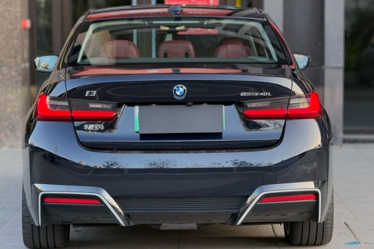 Used BMW i3 2025 eDrive 40 L Midnight Sports Package