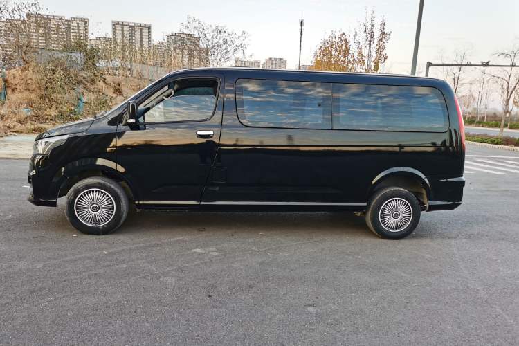 Used Foton Scenic G5 2022 2.0L Gasoline Commercial Version Open-Window 5/6-Seater 1TZS
