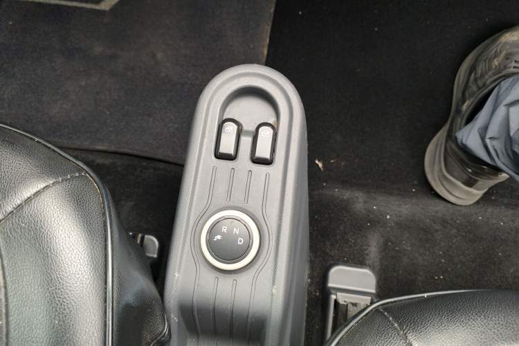 Used Wuling Hongguang MINIEV 2021 Macaron Premium Model – Lithium Iron Phosphate