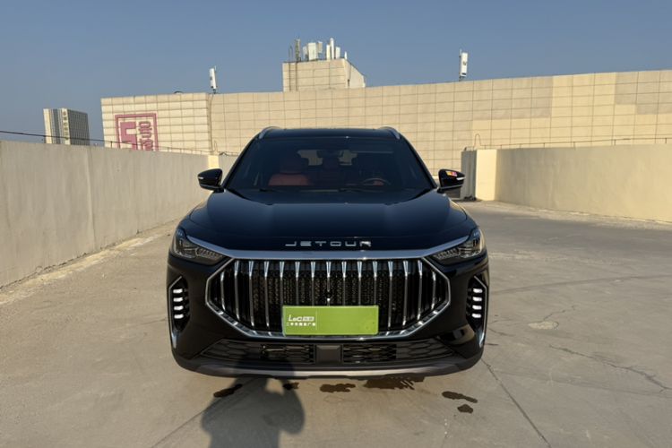 Used JETOUR X70 PLUS 2023 1.5T DCT Brave PLUS 5-Seater