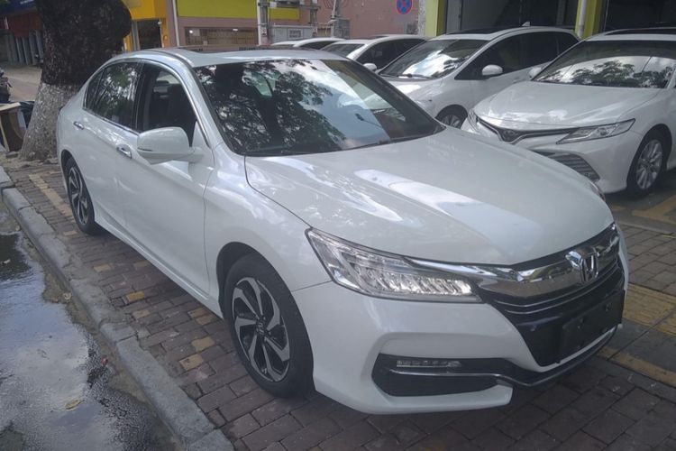 Used Honda Accord 2016 2.4L Luxury Edition
