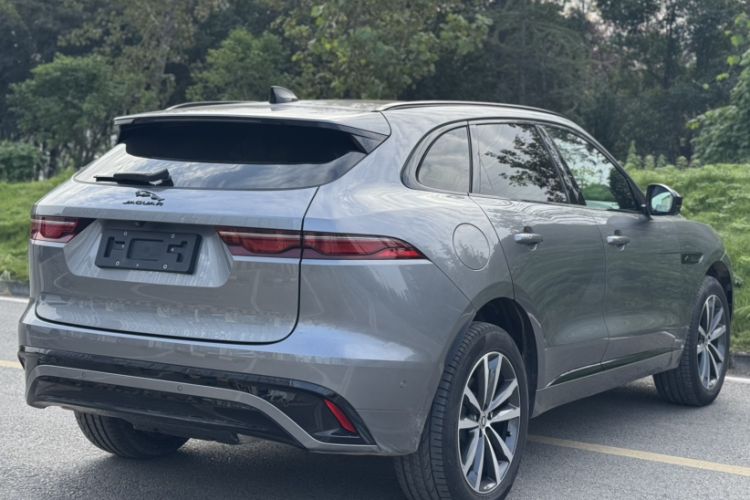 Used Jaguar F-PACE 2025 P250 R-Dynamic SE
