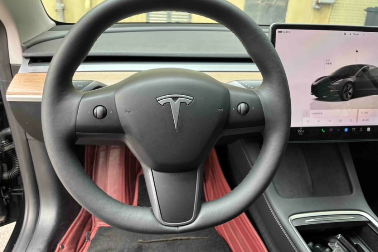 Used Tesla Model 3 2022 Rear-Wheel-Drive Version Steering Wheel