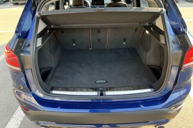 Used BMW X1 2020 sDrive25Li Leading Model
