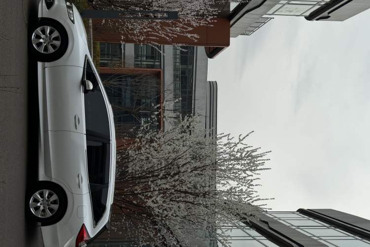 Used Honda Jade 2016 1.8L Automatic Comfort Elite Version 5 Seats
