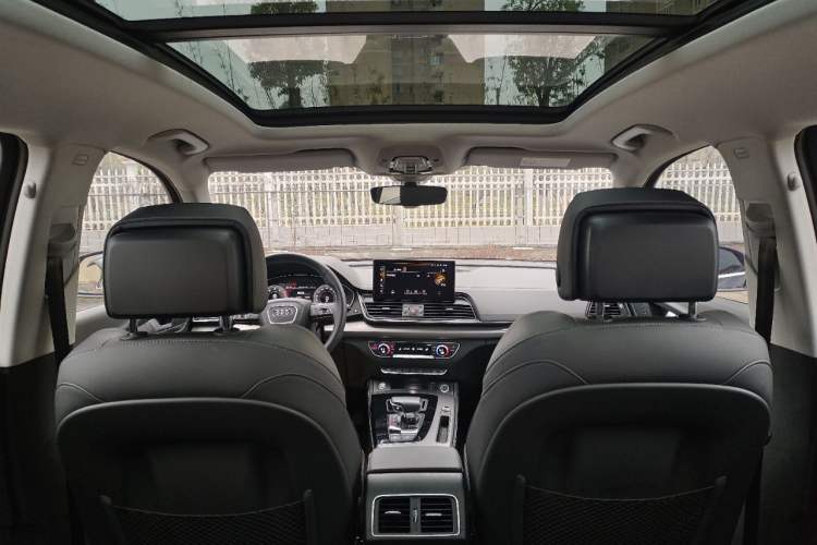 Used Audi Q5L 2022 Updated 40T Luxury Dynamic Edition
