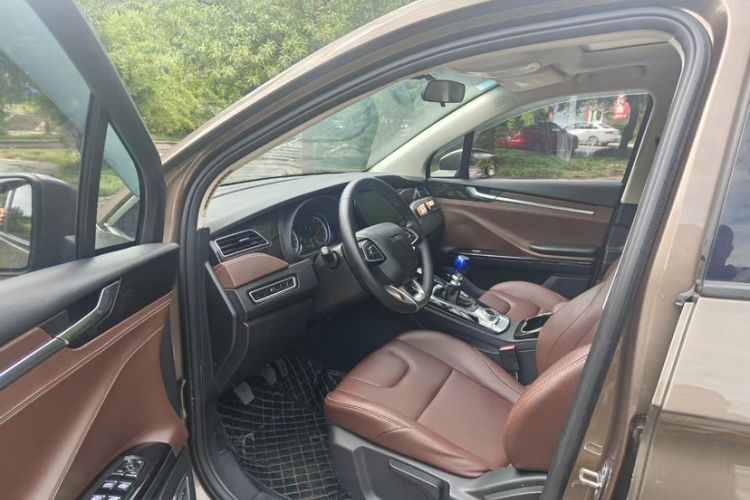 Used TRAUM S70 2018 1.5T Manual Comfort 7-Seater